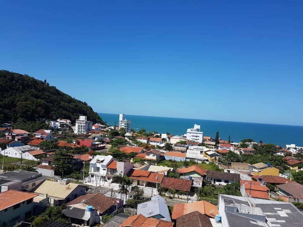 Hospedagem Praia Word Penha Sc Eksteriør bilde