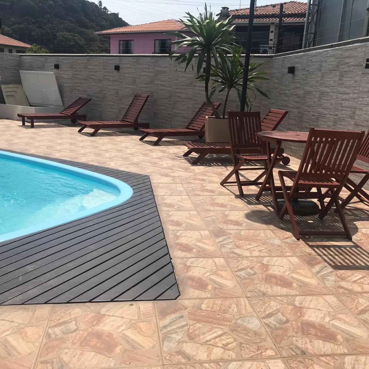 Hospedagem Praia Word Penha Sc Eksteriør bilde